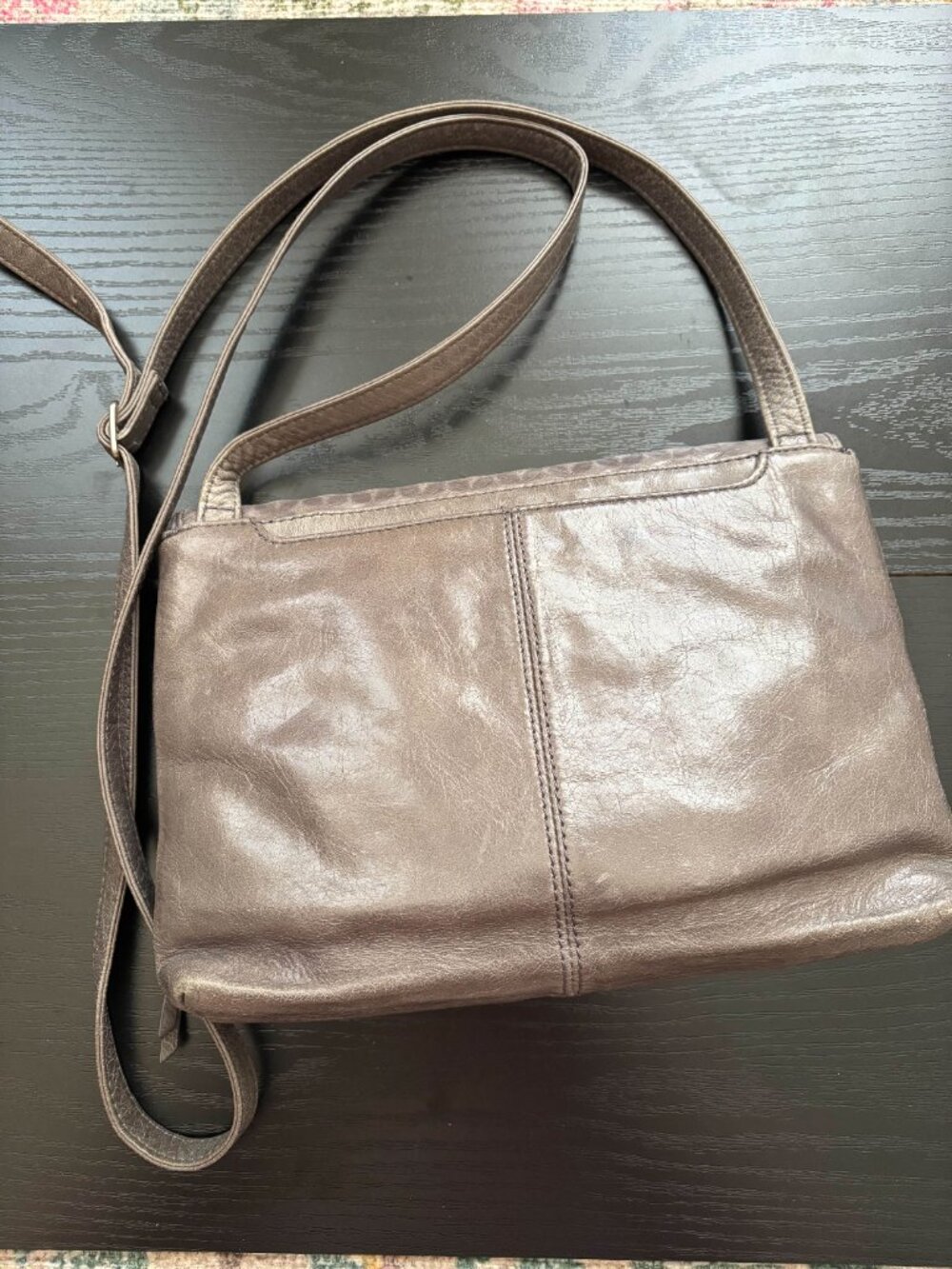 Hobo Adelle crossbody, granite - Picture 2 of 8